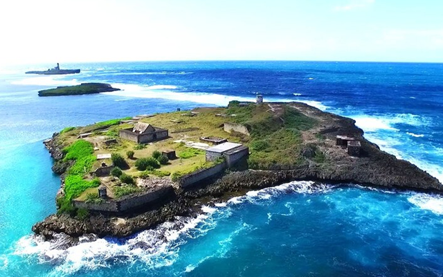 5 Islands Sharing Speedboat